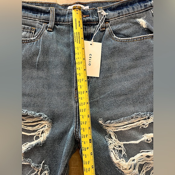 NWT Cello High Waist Medium Wash Jeans - Picture 13 of 14